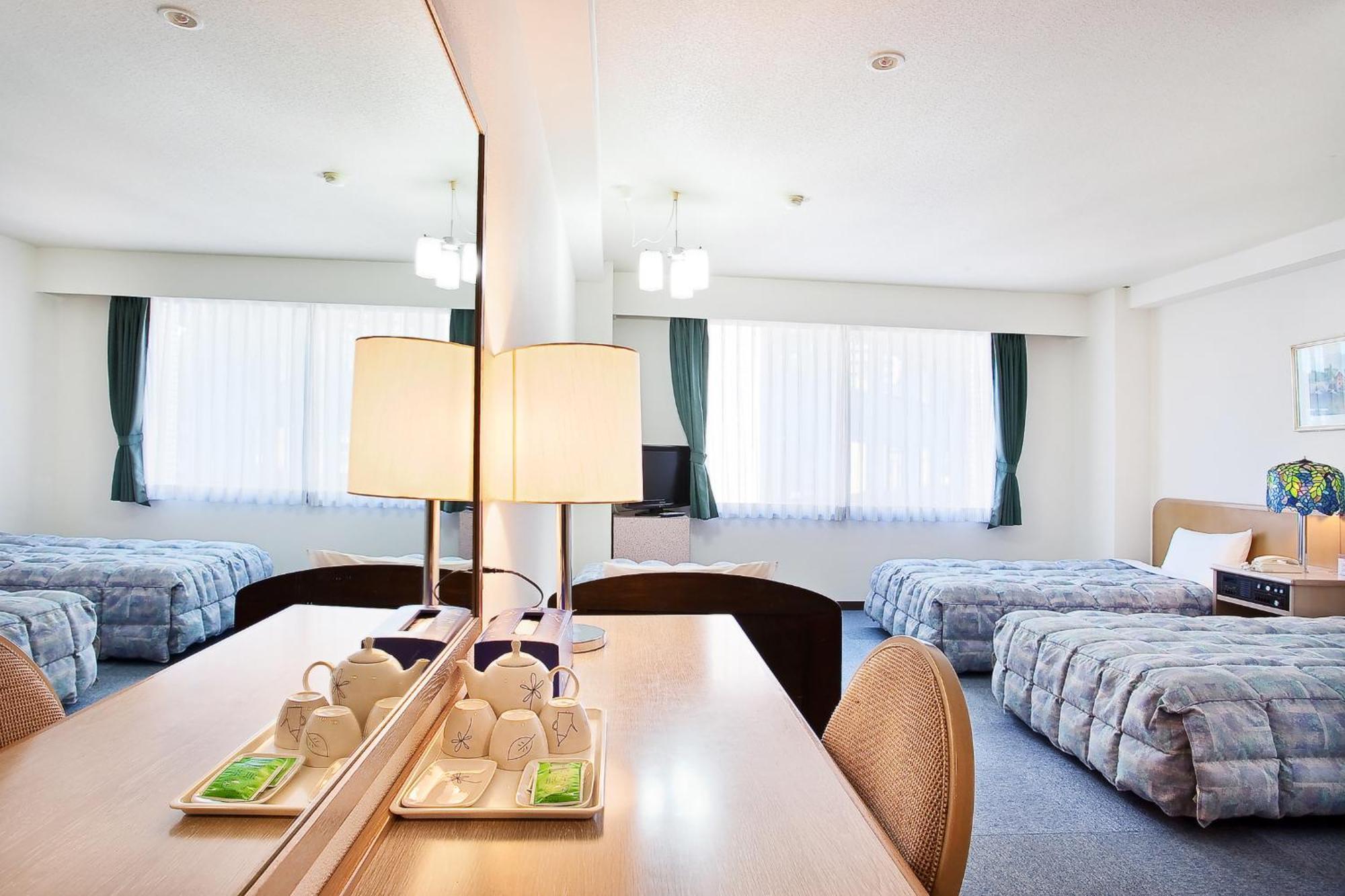 Hotel Luna Park Ehime Dış mekan fotoğraf